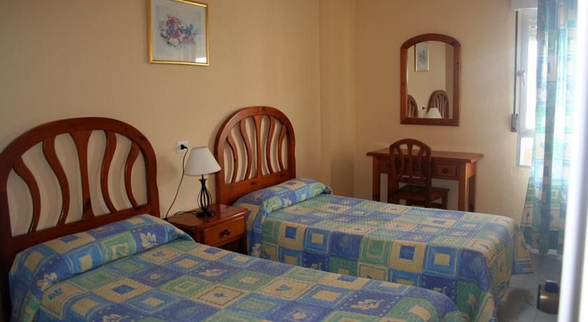 Apartamentos Minerva Jupiter Benalmadena Bagian luar foto